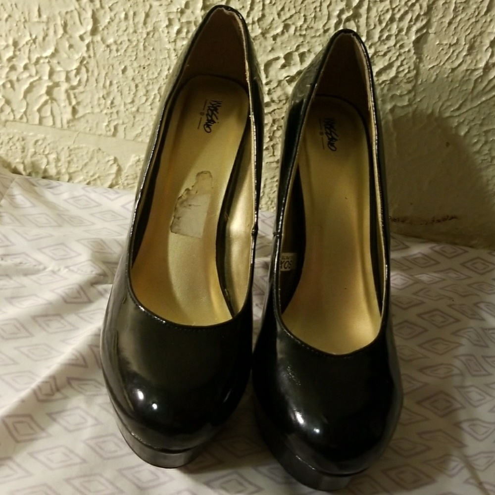 Black heels